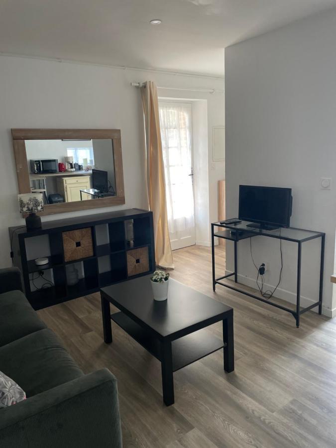 La Mission Hotel Saint-Martin-des-Noyers Kültér fotó